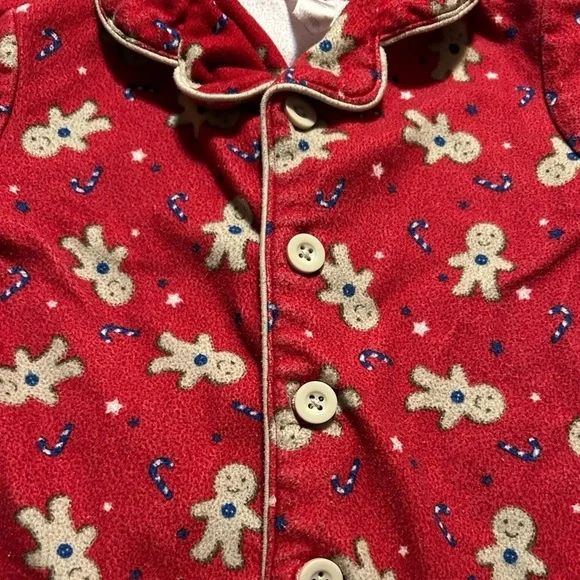 Red Button Up Gingerbread Pyjamas Size 2T - Picture 4 of 8